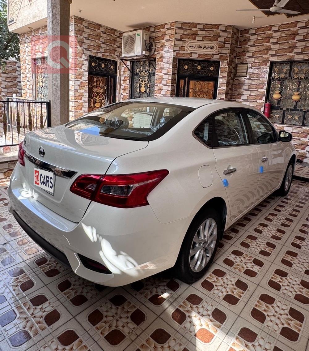 نيسان سنترا